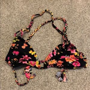 Pakaloha braided bikini top